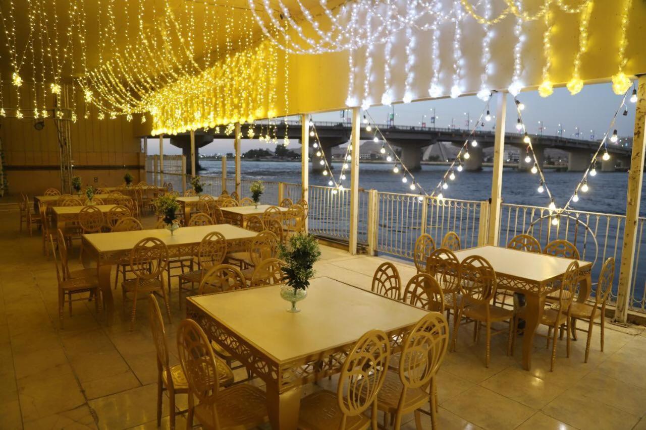 Hotel Ship Queen Isis Elminya Minia Exterior foto