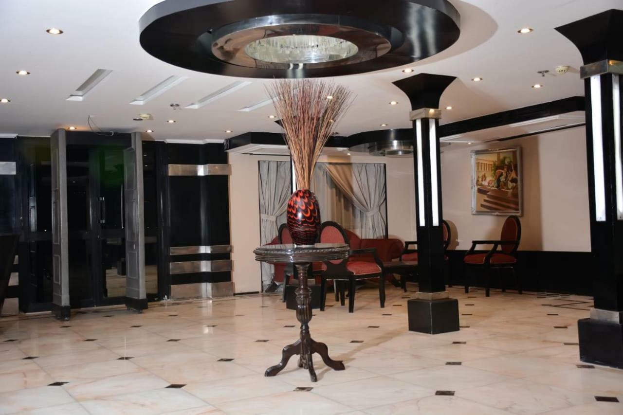 Hotel Ship Queen Isis Elminya Minia Exterior foto